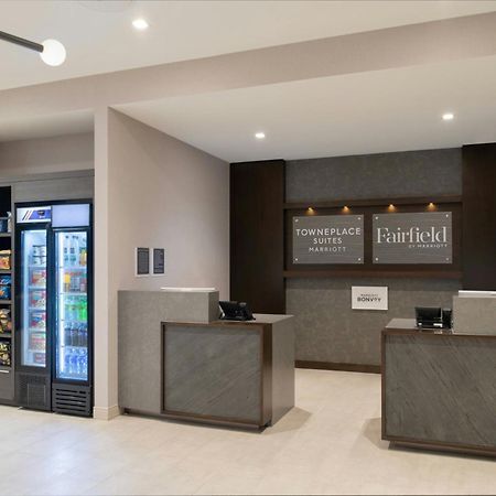 Towneplace Suites By Marriott Фреймингем Экстерьер фото